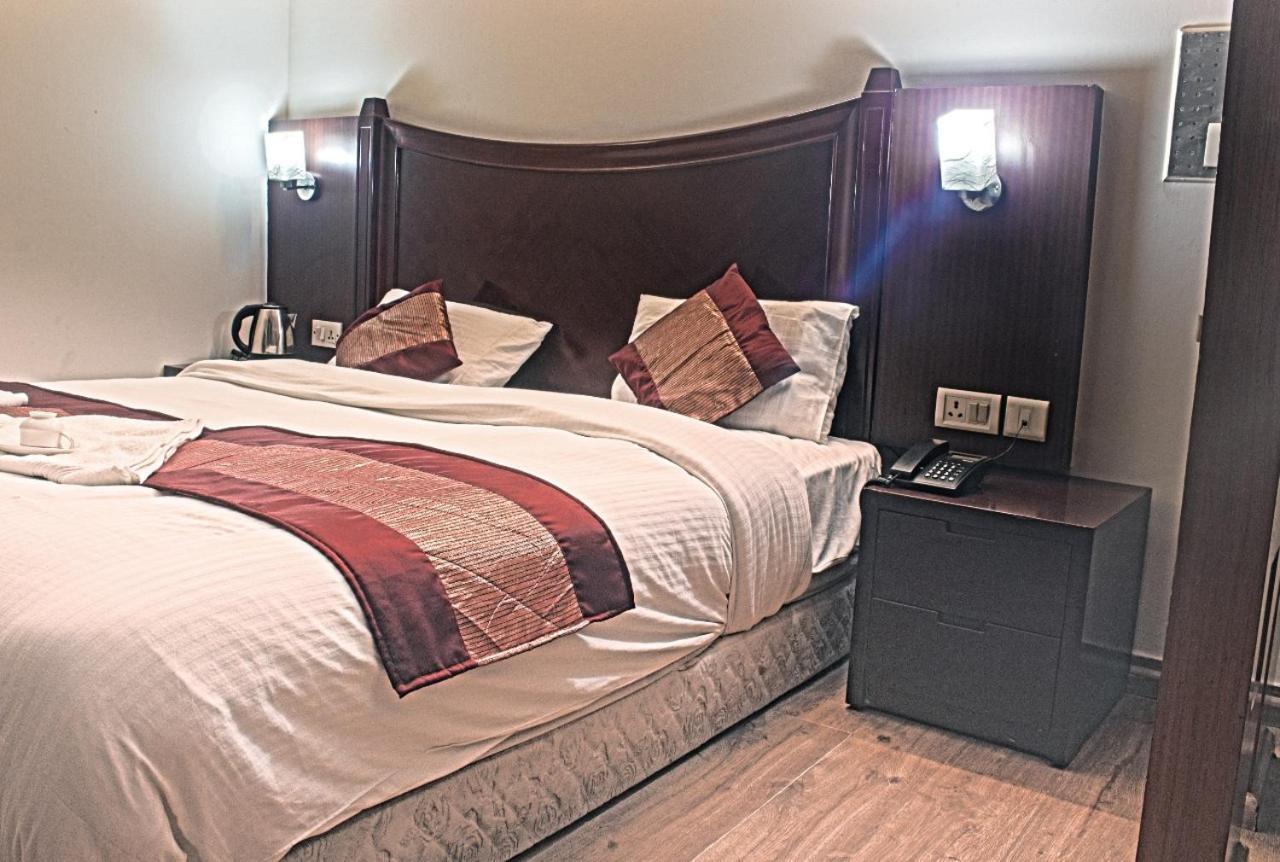 Ddr Hotel Residency Gurgaon Luaran gambar